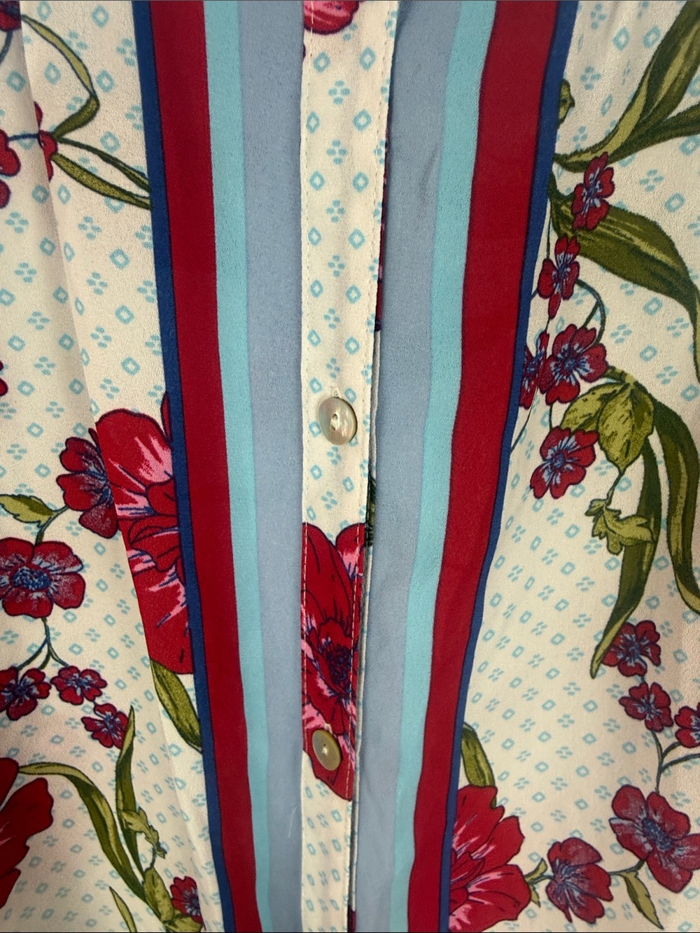 Figueroa & Flower Button-Front Floral Geometric Tie-Hem Medium Shirt Red Floral - Picture 9 of 12